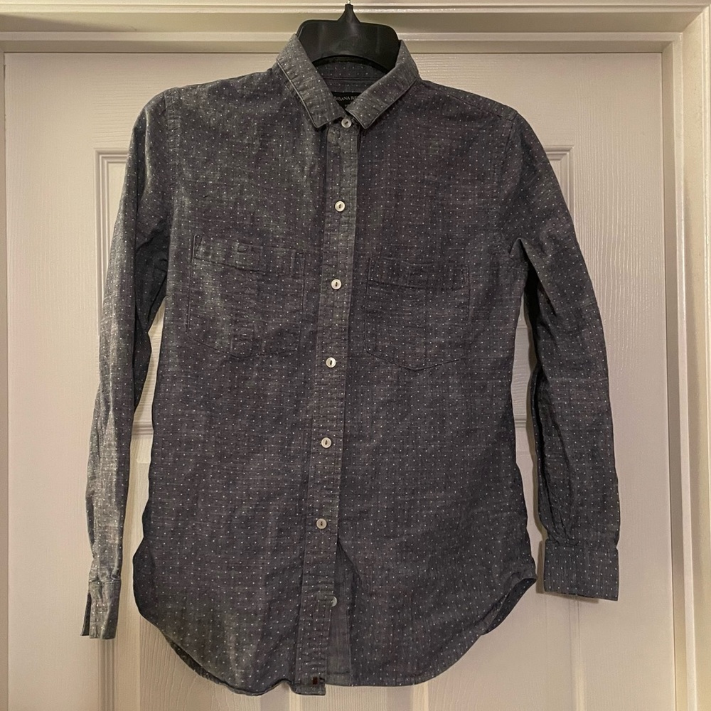 Banana Republic Women’s XS Button Down Shirt